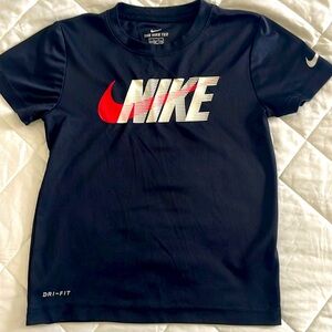 Boys Dri-Fit Nike tee size 7